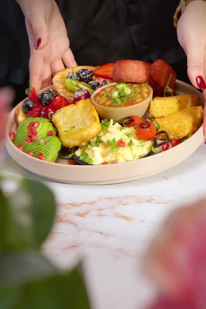 Coco Corner — a fruit platter being plated